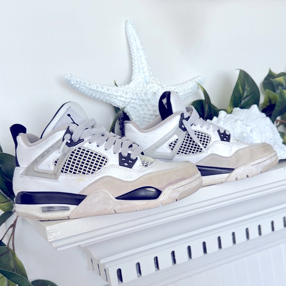 Jordan 4 Retro Military Black - Picture 2 of 11